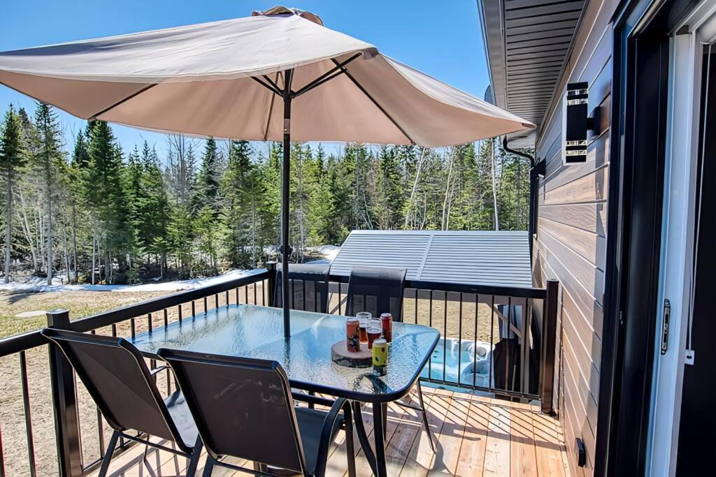 Cottage Quebec - Olivine Petite-Riviere-Saint-Francois Exteriör bild